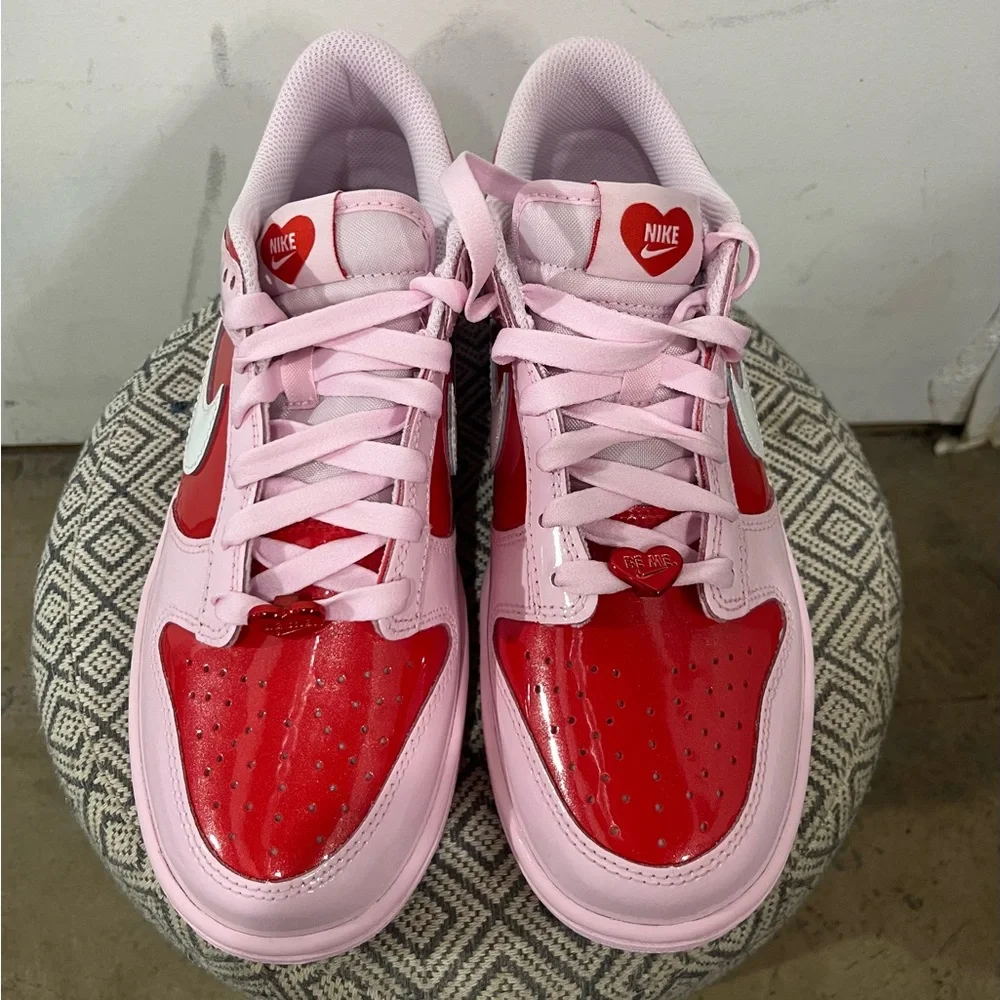 Nike Dunk Low BG Be True Valentine Pink Red Heart Sneakers Size 6Y Women’s 7.5 - Picture 2 of 8